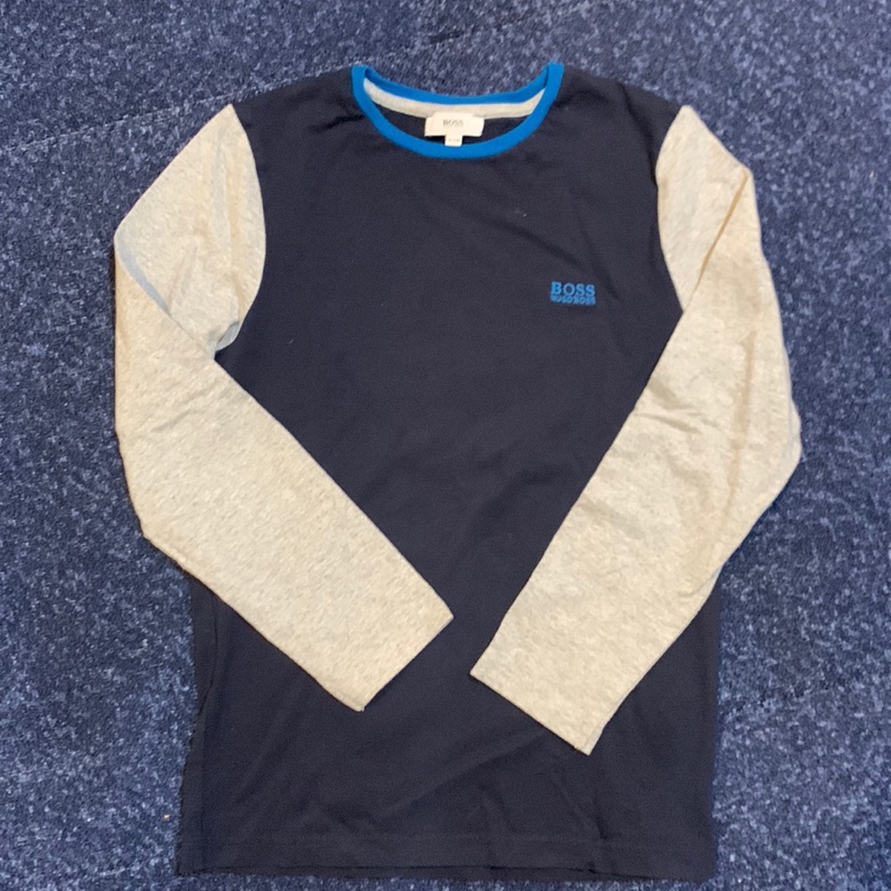Hugo Boss boys T-shirt size 10